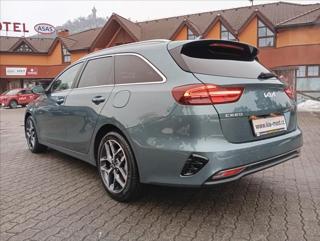 Kia Ceed SW 1.5 T-GDi 7DCT TOP + BUS kombi - Foto 3