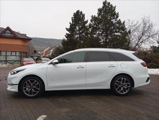 Kia Ceed SW 1.5 T-GDi 7DCT TOP+BUSINESS kombi - Foto 6