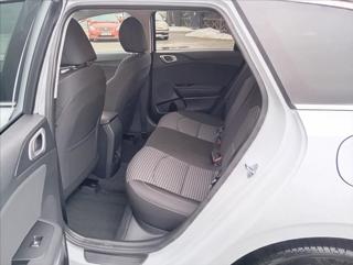 Kia Ceed SW 1.5 T-GDi 7DCT TOP+BUSINESS kombi - Foto 15