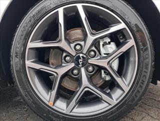 Kia Ceed SW 1.5 T-GDi 7DCT TOP+BUSINESS kombi - Foto 12