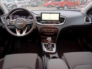 Kia Ceed SW 1.5 T-GDi 7DCT TOP+BUSINESS kombi - Foto 16
