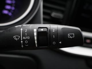 Kia Ceed 1,5 T-GDI 117kW DCT TOP DPH CZ kombi - Foto 19