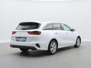 Kia Ceed 1,5 T-GDI 117kW DCT TOP DPH CZ kombi - Foto 7