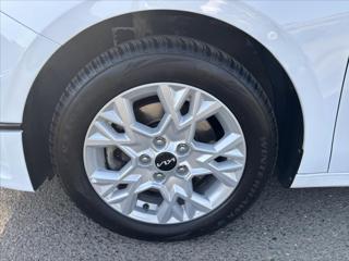 Kia Ceed 1,5 TGDi AT TOP ZÁRUKA ADAPTIV kombi - Foto 37