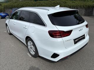Kia Ceed 1,5 TGDi AT TOP ZÁRUKA CARPLAY kombi - Foto 3