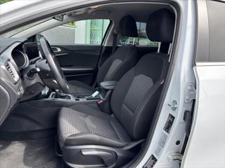 Kia Ceed 1,5 TGDi AT TOP ZÁRUKA CARPLAY kombi - Foto 10