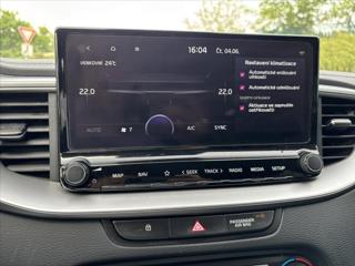Kia Ceed 1,5 TGDi AT TOP ZÁRUKA CARPLAY kombi - Foto 24