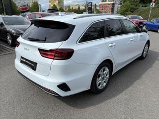Kia Ceed 1,5 TGDi AT TOP ZÁRUKA CARPLAY kombi - Foto 5