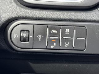 Kia Ceed 1,5 TGDi AT TOP ZÁRUKA CARPLAY kombi - Foto 32