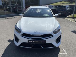 Kia Ceed 1,5 AT GT Line ZÁRUKA TÁŽNÉ kombi - Foto 8