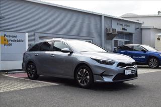 Kia Ceed SW 1,5 T-GDi 7DCT TOP kombi