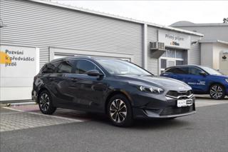 Kia Ceed SW 1,5 T-GDi 7DCT TOP kombi