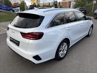Kia Ceed 1,5 TGDi 118kW TOP ZÁRUKA NAVI kombi - Foto 5