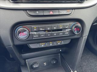 Kia Ceed 1,5 TGDi 118kW TOP ZÁRUKA NAVI kombi - Foto 26