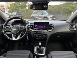 Kia Ceed 1,5 TGDi 118kW TOP ZÁRUKA NAVI kombi - Foto 9