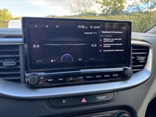 Kia Ceed 1,5 TGDi TOP ZÁRUKA TOP STAV kombi - Foto 25