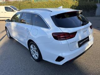 Kia Ceed 1,5 TGDi TOP ZÁRUKA NAVI KAMERA kombi - Foto 3