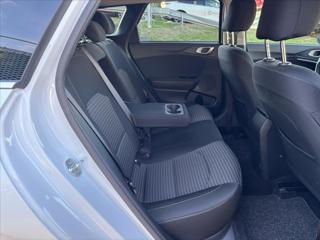 Kia Ceed 1,5 TGDi TOP ZÁRUKA NAVI KAMERA kombi - Foto 14