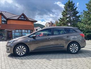 Kia Ceed SW 1.6 CRDi Comfort Plus kombi - Foto 5