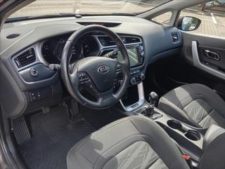 Kia Ceed SW 1.6 CRDi Comfort Plus kombi - Foto 15