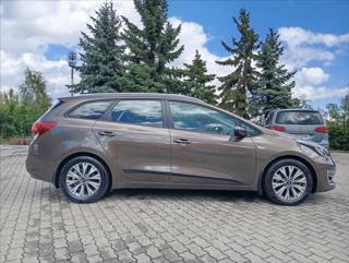 Kia Ceed SW 1.6 CRDi Comfort Plus kombi - Foto 10