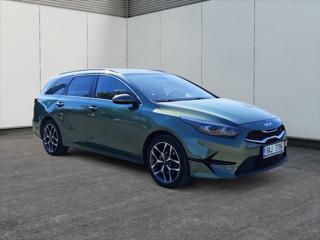 Kia Ceed 1,5 T-GDI Top kombi