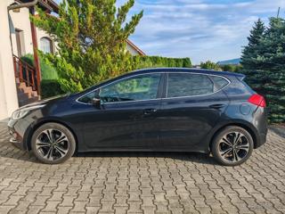 Kia Ceed 1,6 CRDI SUV - Foto 17