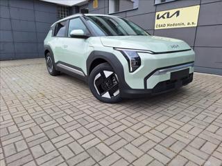 Kia EV3 1,1 elektro elektro Earth 81,4 KW 150k hatchback