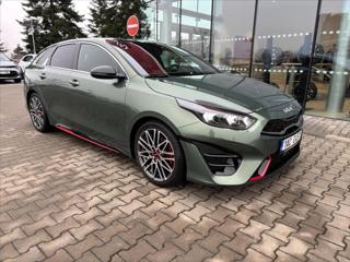 Kia ProCeed 1,6 T-GDI 150kW GT DCT hatchback