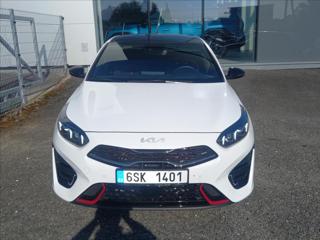 Kia ProCeed 1,6 GT 150 KW + Panorama hatchback