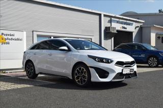 Kia ProCeed 1,5 T-GDI GT-LINE PLUS hatchback