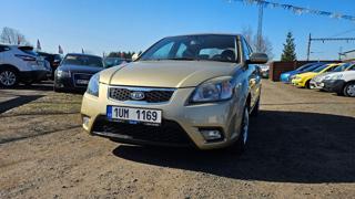 Kia Rio 1.4i 71kW hatchback