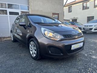 Kia Rio 1,25i 16v 62 Kw TAŽNÉ,SADA KOL hatchback