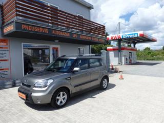 Kia Soul 1,6 CRDi 94KW NAJETO 78tis km hatchback
