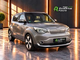 Kia Soul EV 27 kWh – kamera, panorama hatchback