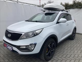 Kia Sportage 1,6 GDi FIFA World Cup Edition kombi