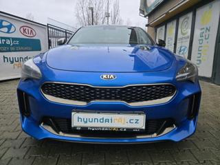 Kia Stinger 2.2-PREMIUM-PANORAMA-KŮŽE sedan