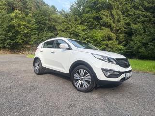 Kia Sportage 2,0   135kW, 4x4, v provozu 2/16 SUV