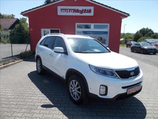 Kia Sorento 2,2 CRDI  AUT 4x4 ČR DPH TZ SUV