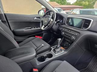 Kia Sportage 1.6-1.MAJITEL-NÍZKÉ KM-ZÁRUKA SUV - Foto 4