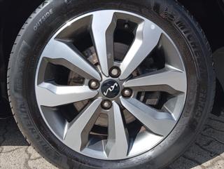 Kia Stonic 1.2 DPi SPIN 2023 SUV - Foto 11
