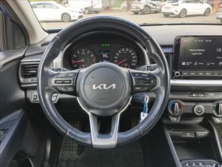 Kia Stonic 1.2 DPi SPIN 2023 SUV - Foto 17
