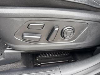 Kia Sorento 2,2 D 4x4 AT TOP ZÁRUKA 7MÍST SUV - Foto 11