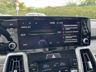 Kia Sorento 2,2 D 4x4 AT TOP ZÁRUKA 7MÍST SUV - Foto 26