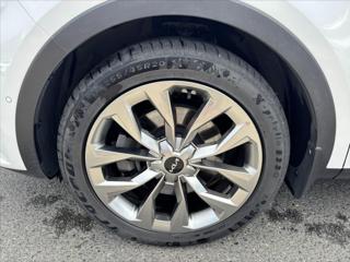 Kia Sorento 2,2 D 4x4 AT TOP ZÁRUKA 7MÍST SUV - Foto 41