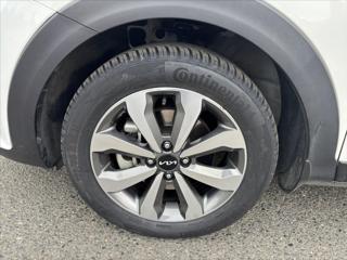 Kia Stonic 1,0 TGDi 73kW TOP ZÁRUKA NAVI SUV - Foto 31