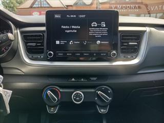 Kia Stonic 1.2 DPi COMFORT 2021 SUV - Foto 18