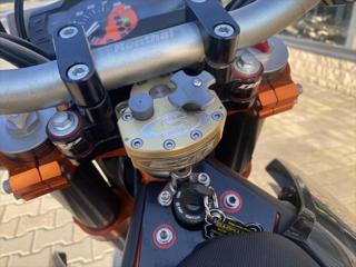 KTM Ostatní 690 SMC 2015 enduro silniční - Foto 23