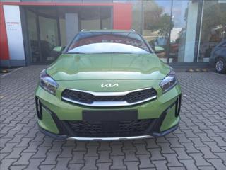 Kia XCeed 1,5 T-GDi TOP hatchback