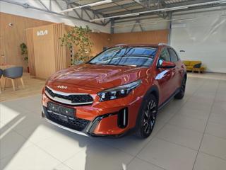 Kia XCeed 1,5 T-GDI GPF TOP hatchback